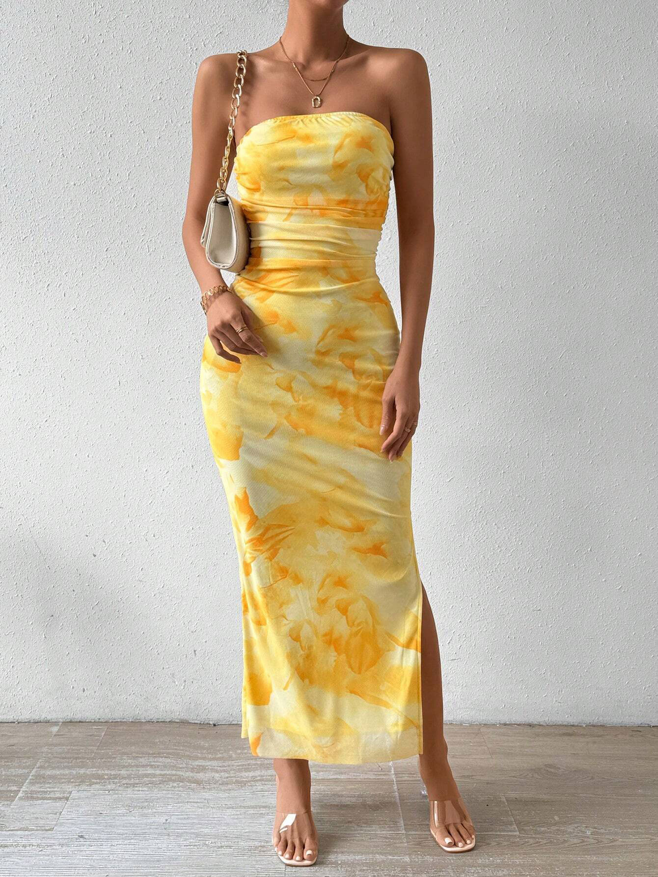 Slim-Fit, Hip-Hugging, Slit, Printed Dress