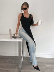 Stylish elongated T-shirt with a slim fit and U-neck