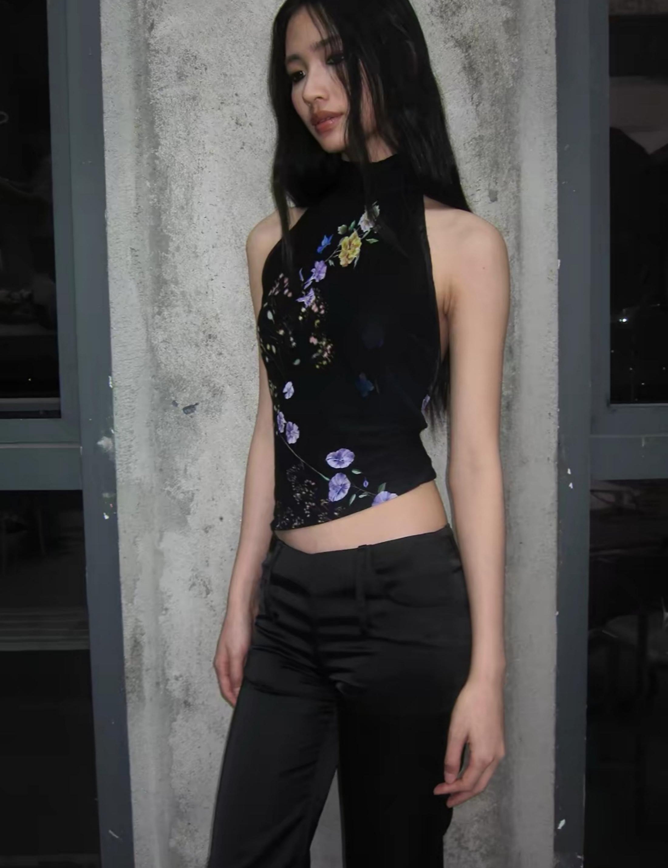 black-floral-backless-halter-neck-top-Zorashe-TTC074-3.jpg