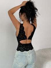 Scalloped Floral Lace Backless Cami