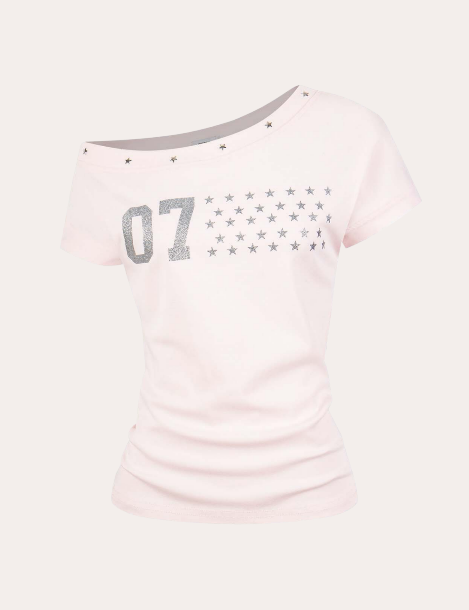 number-07-star-graphic-off-shoulder-tshirt-Zorashe-TTC090-1.png