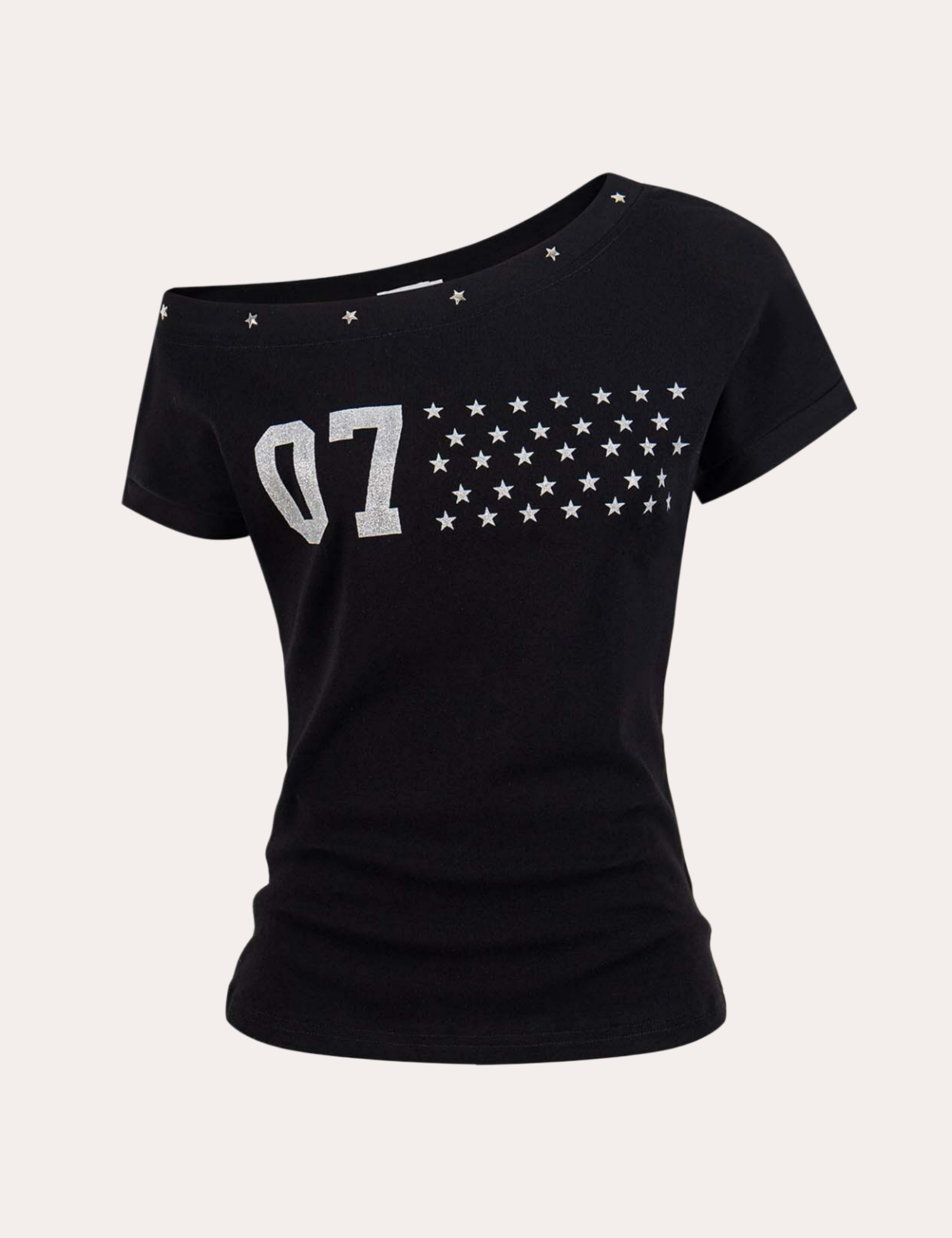 Number 07 Star Graphic Off-Shoulder T-Shirt