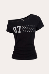 Number 07 Star Graphic Off-Shoulder T-Shirt