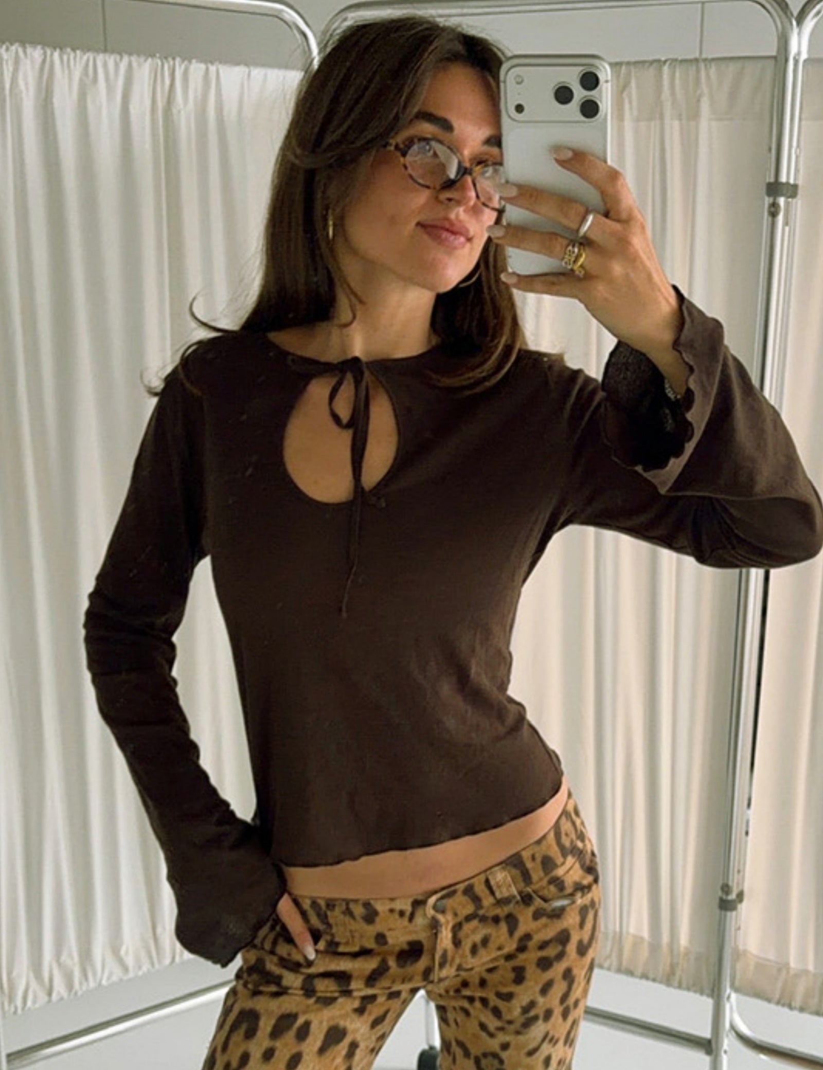 tie-front-keyhole-long-sleeve-crop-top-Zorashe-TLST021-6.jpg