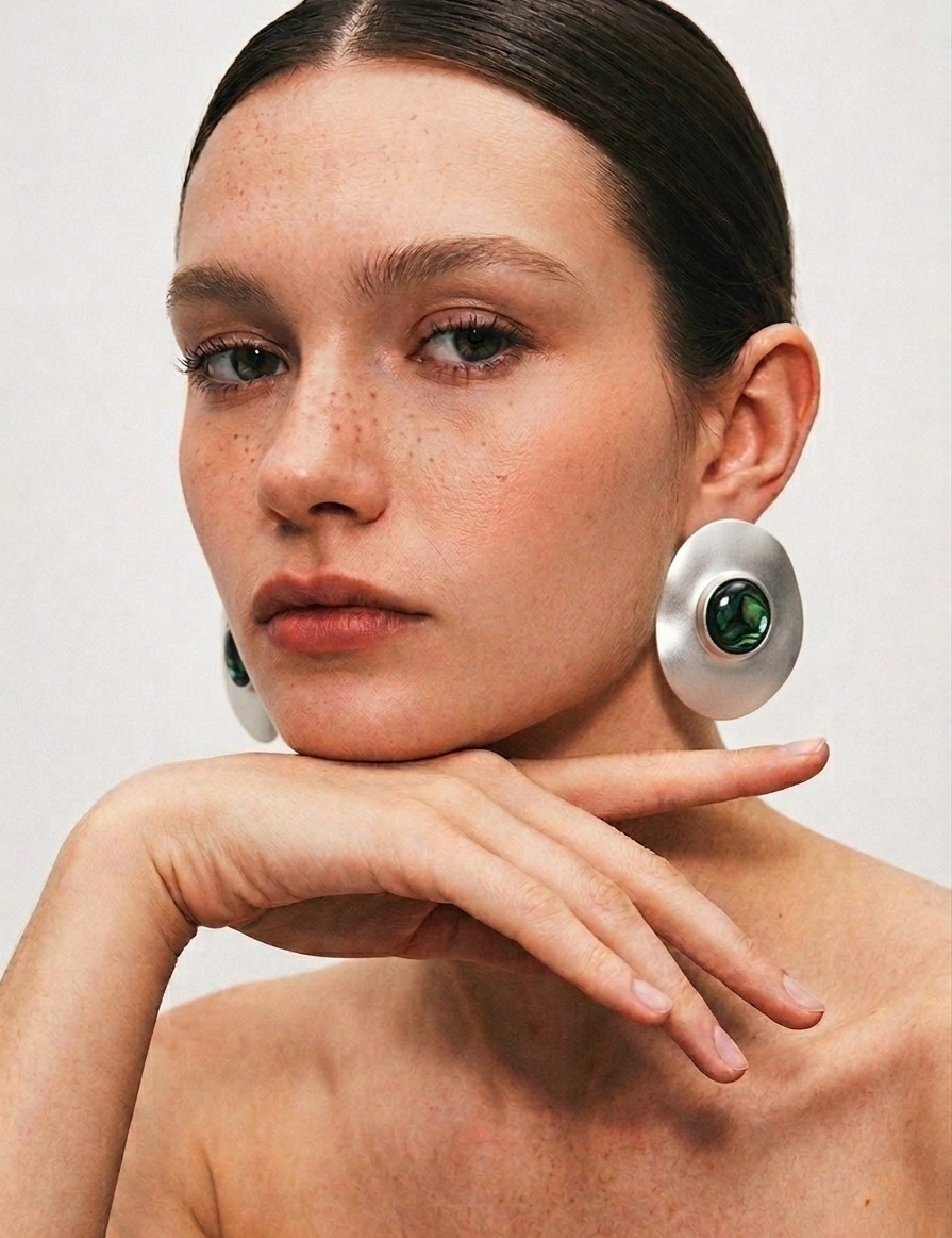 vintage-abalone-shell-earrings-matte-silver-organic-round-studs-statement-jewelry_AER006_2.png